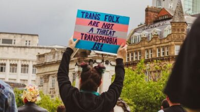 insulti transfobici