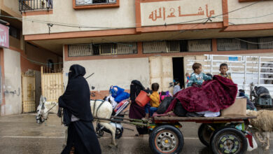 I palestinesi lasciano la parte orientale di Rafah mentre Israele ordina l'evacuazione
